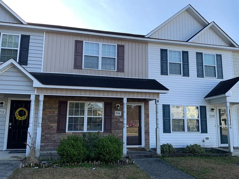 5008 Banister Loop — Photo 4