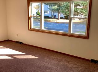 47 Anvil Dr, Nashua, NH 03060