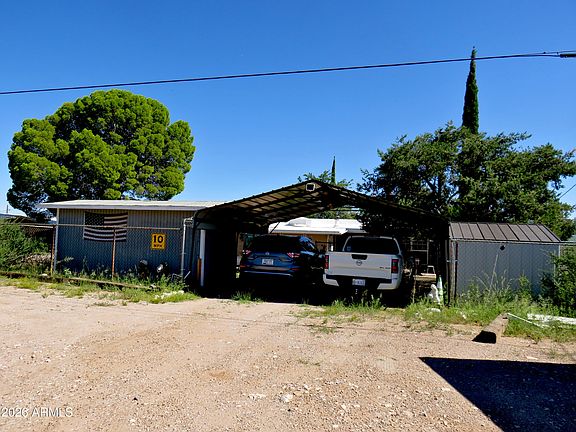 5th image of 108 S 15TH Street