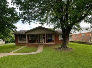 1537 Corum Dr, Madisonville, KY 42431