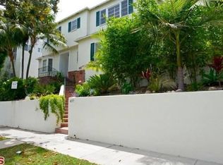 457 Smithwood Dr, Beverly Hills, CA 90212