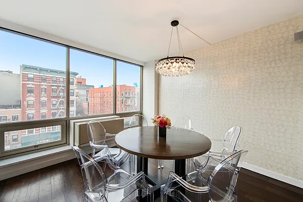 Rented by Compass | media 24