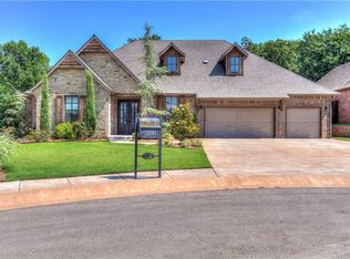 2701 Rustic Rd, Edmond, OK 73034