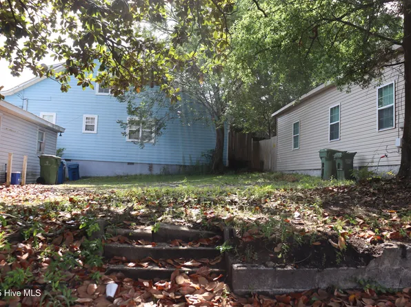 703 N 11th Street, Wilmington, NC 28401