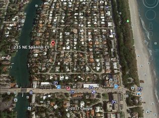 235 NE Spanish Ct, Boca Raton, FL 33432