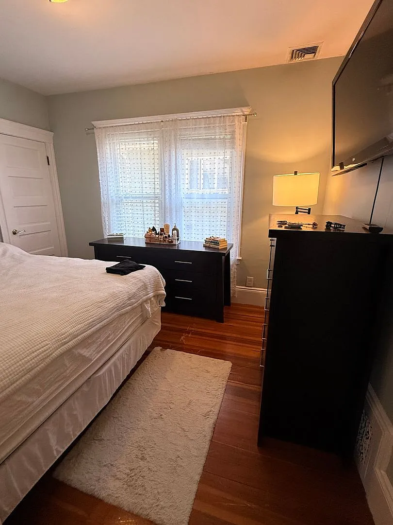 Beautiful 2 Bed in Brighton — Photo 3