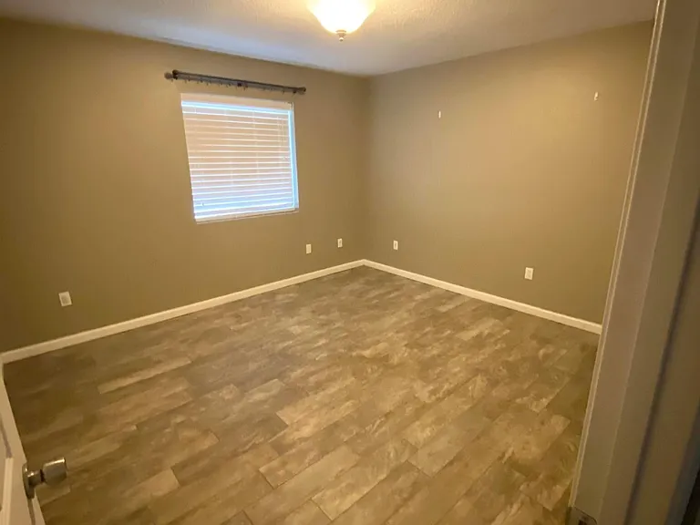 9016 Anacapa Ave NW — Photo 12