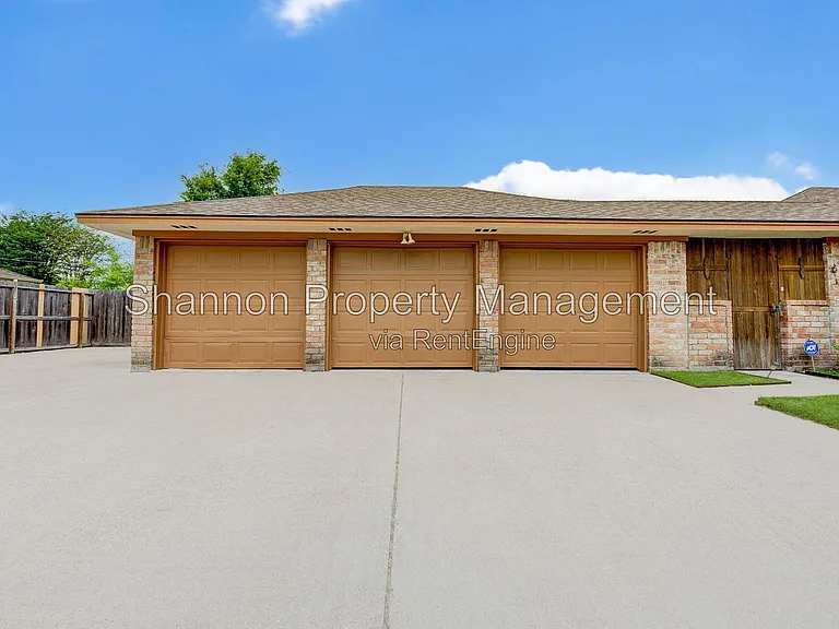 5403 Clift Haven Dr — Photo 19