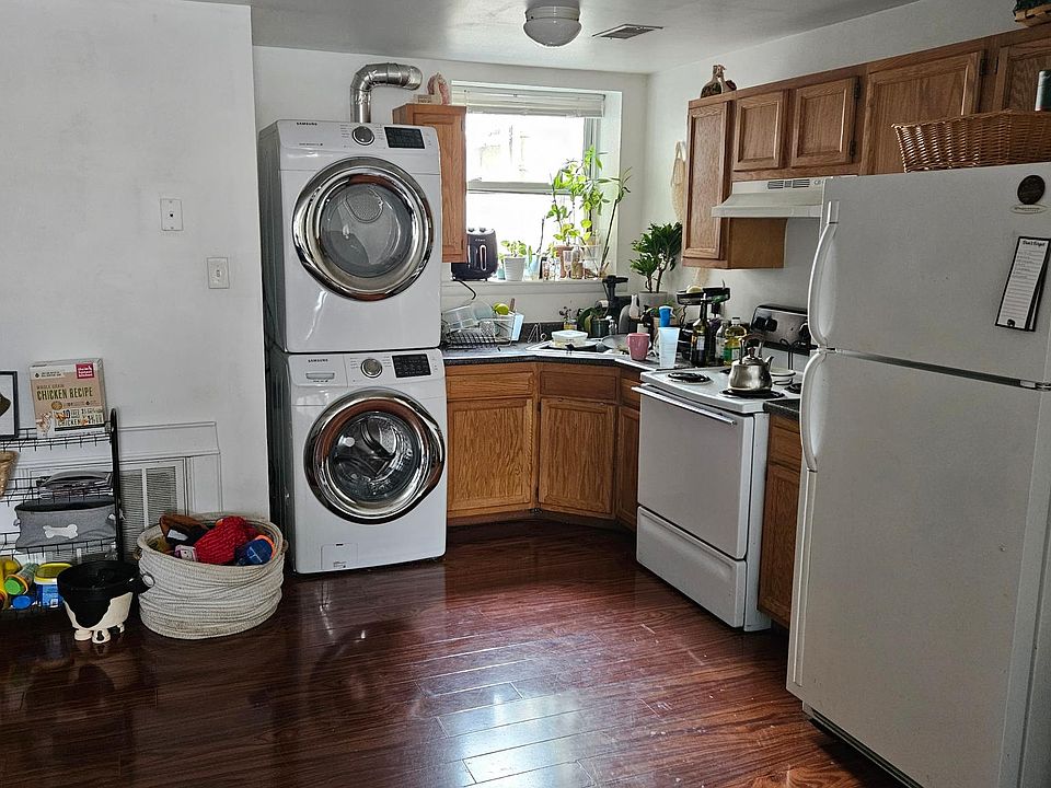 1st image of 155 W Girard Ave #2