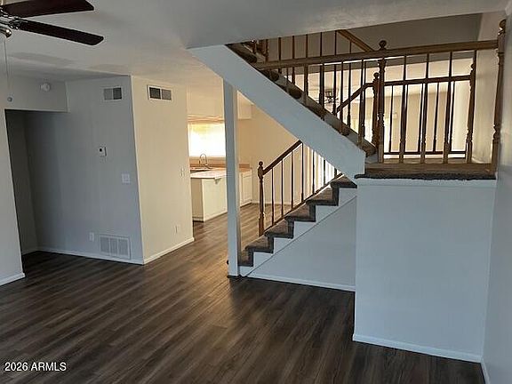 3rd image of 612 N Lesueur Circle