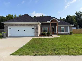 4181 Hampton Dr, Benton, AR 72019