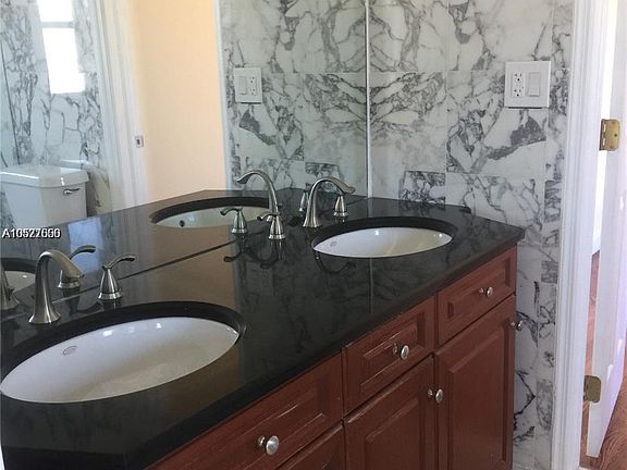 4th image of 2391 Coral Way