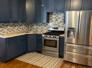 322 E 235th St #1, Bronx, NY 10470