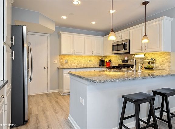 2nd image of 26308 W Vista Ct