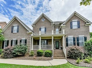 13902 Glen Abbey Dr, Charlotte, NC 28278