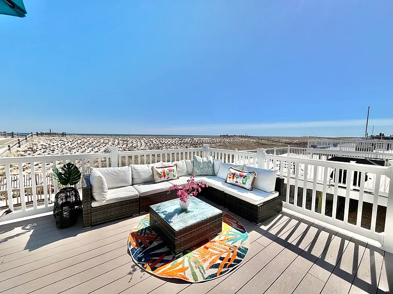3290 Seaview Rd — Photo 21