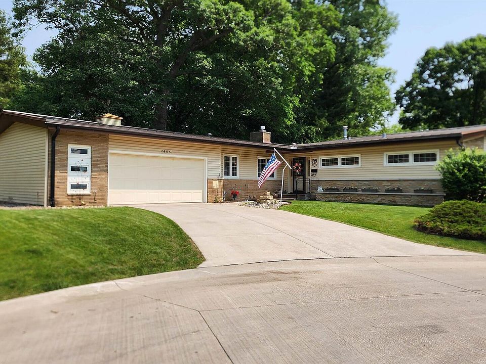 1st image of 2606 4th Street Ct