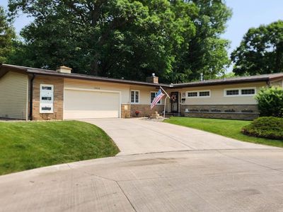 2606 4th Street Ct, East Moline, IL, 61244