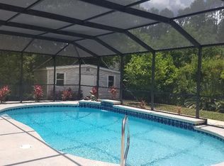 1554 Leeworth Ln, Jacksonville, FL 32221