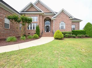 192 Balmoral St, Clayton, NC 27520