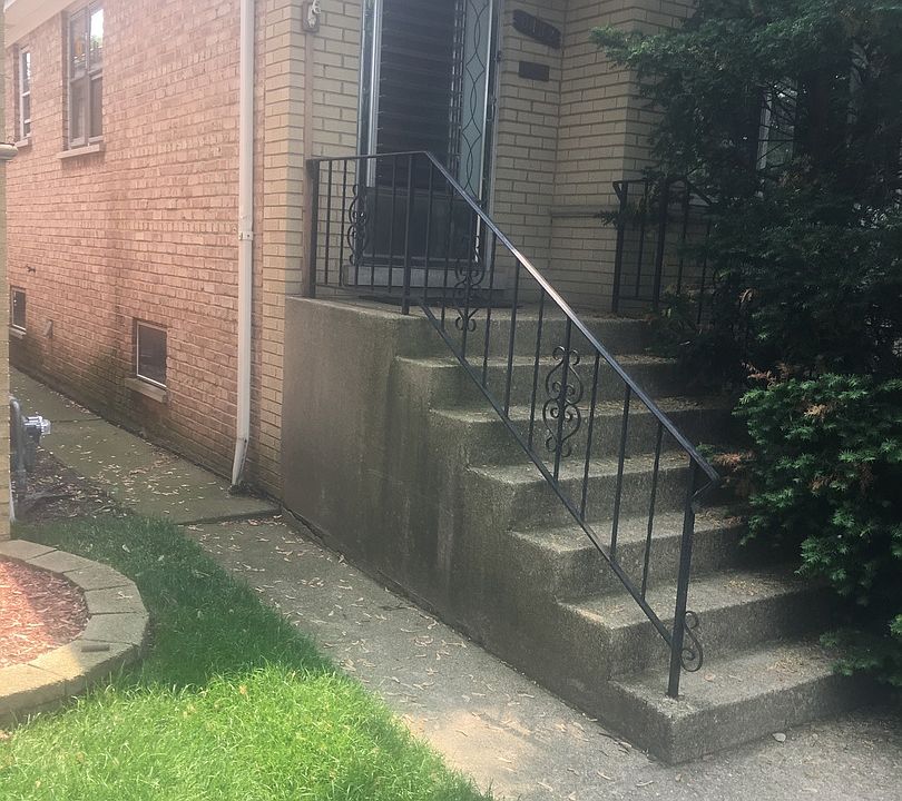 1st image of 6432 W Fairfield Ave