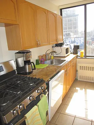 Rented by Newell and Assoc. | media 3