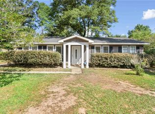2836 Cottage Glenn Dr E, Mobile, AL 36695