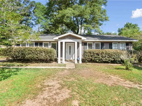 2836 Cottage Glenn Drive E, Mobile, AL 36695