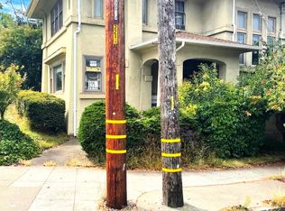 1073 Walker Ave, Oakland, CA 94610