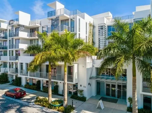 111 SE 1st Ave, Delray Beach, FL
