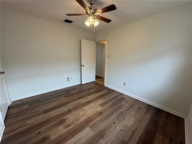 723 Houma Blvd — Photo 9