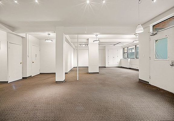 4th image of 310 E 65th St Suite 1E
