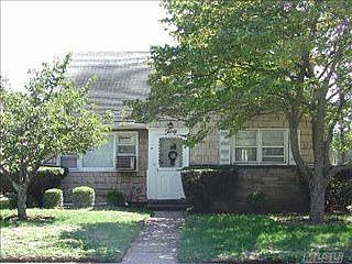 1st image of 30 Evergreen Ave