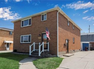 125 Meadowlawn Rd, Cheektowaga, NY 14225