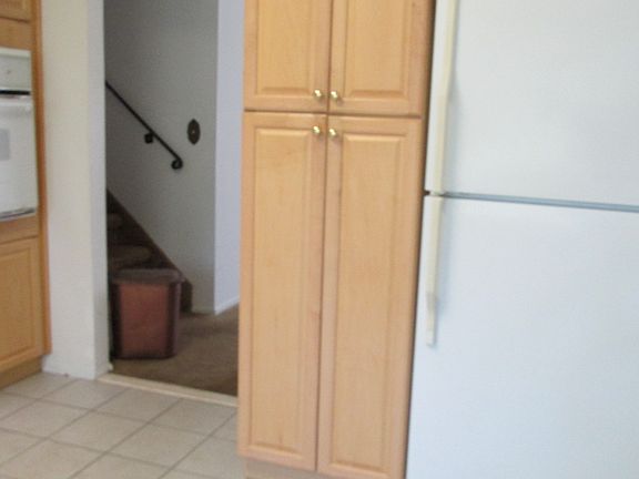 5th image of 19 Darien Pl
