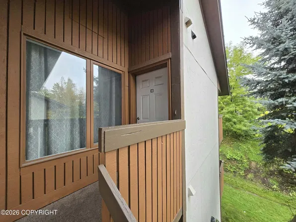 7222 Foxridge Cir #14-H, Anchorage, AK 99518