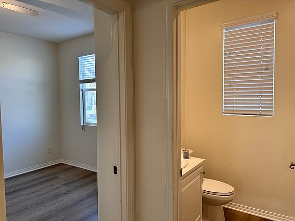 5th image of 16128 Huckleberry Ave