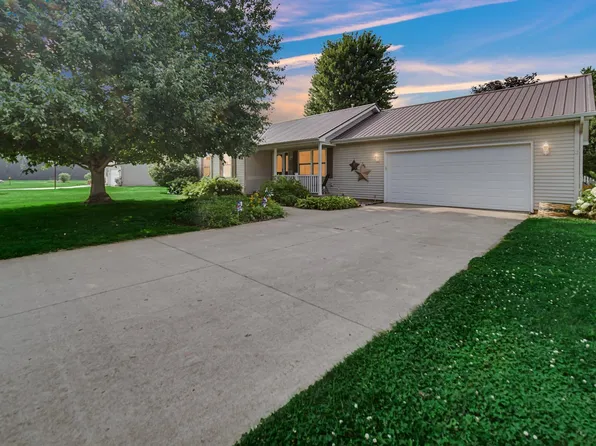 11911 Ridgeview Dr, Plymouth, IN 46563