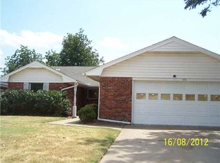 624 Briarcrest Dr, Midwest City, OK 73110
