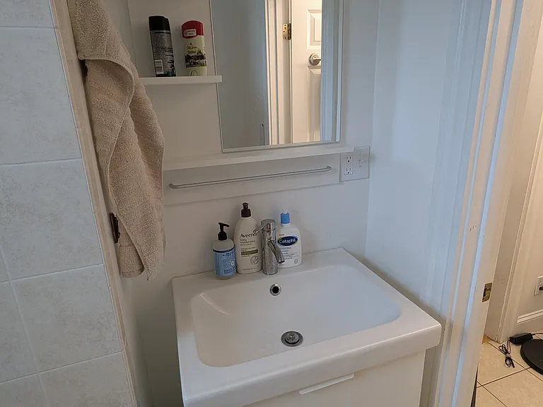 17 Cambria St #1 — Photo 11