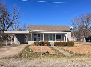 201 NW 4th St, Spiro, OK 74959