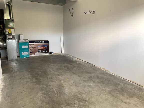 4th image of 605 9th Ave