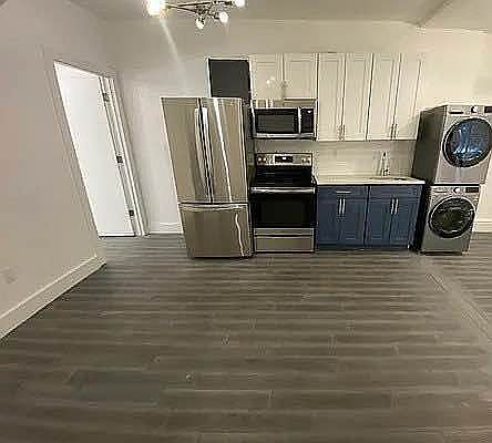 2nd image of 418 Rogers Ave #1