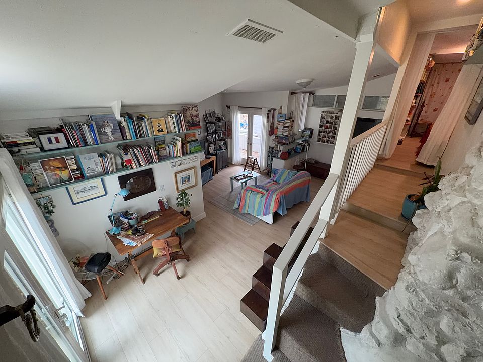 1st image of 29337 Lake Vista Dr