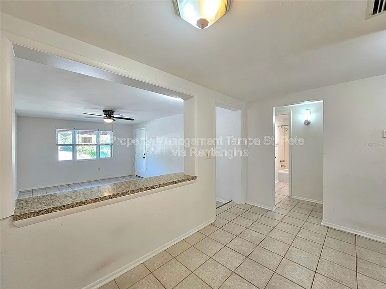 613 Lyndhurst St — Photo 6