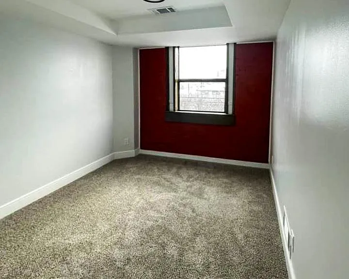 633 McKinley St #202 — Photo 9