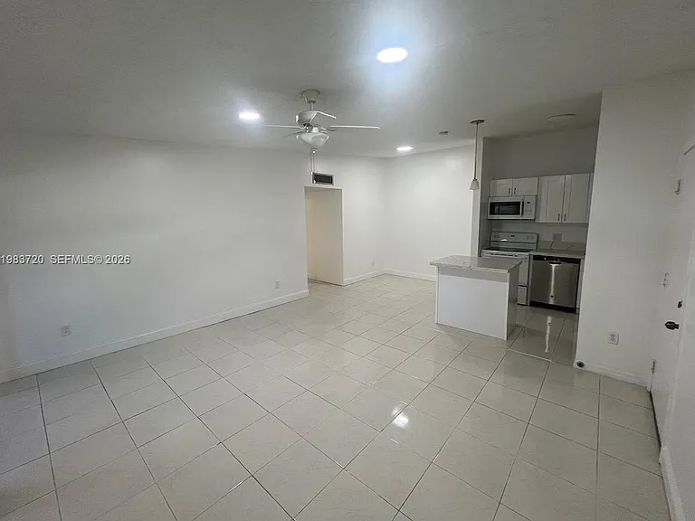 9743 W McNab Rd #209 — Photo 2