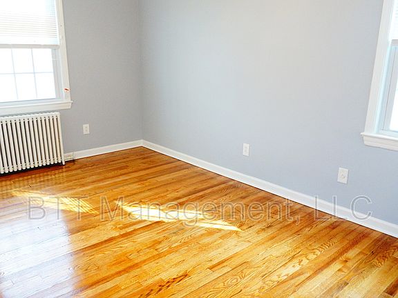 3rd image of 311 Domer Ave APT 302