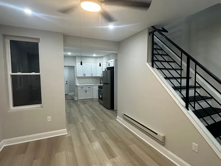 4038 Cambridge St — Photo 1