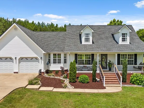 123 Plainview Dr, Rogersville, AL 35652